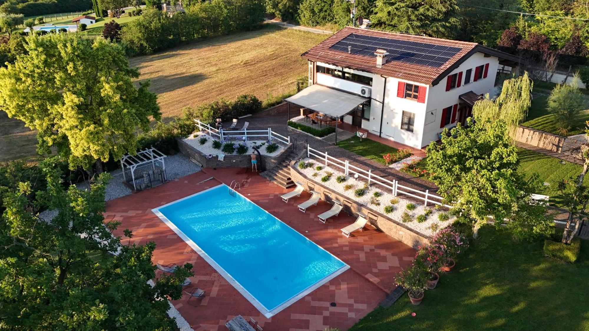 Villa Bagnole B&B - Holiday Apartments โลนาโต ภายนอก รูปภาพ